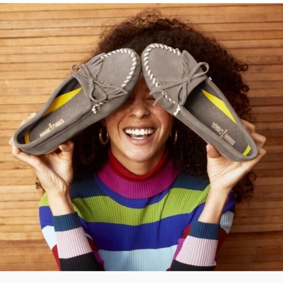 Minnetonka |‎ Kilty Plus Moccasin Grey Suede | Size 9 Women's - Picture 1 of 16